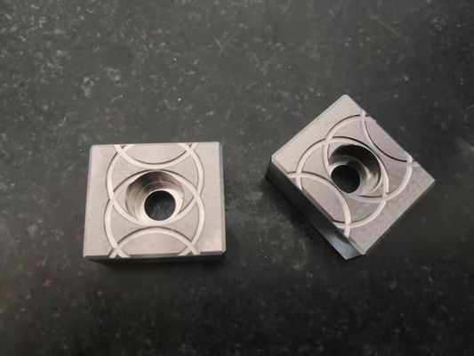Bearbeitungspräzision CNC bearbeitete die beständige Reibung der Teil-Form-hohen Temperatur maschinell