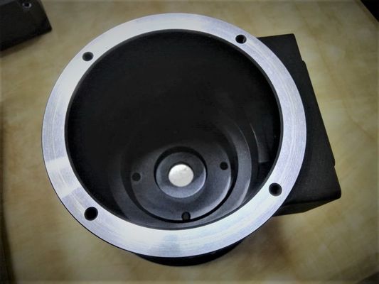 Pulver-Beschichtungs-Aluminiumherstellung zerteilt Flachheit der Cnc-Motorrad-Zusatz-0.05mm